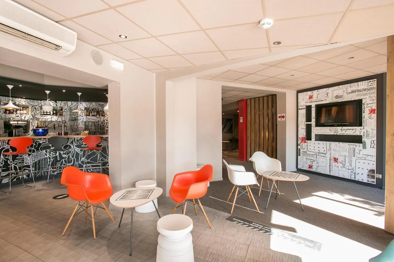 Ibis Avignon Sud Hotel 3*,