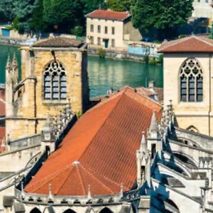 appartement-jazz-vienne-nord.hotels-rhonealpes.com/