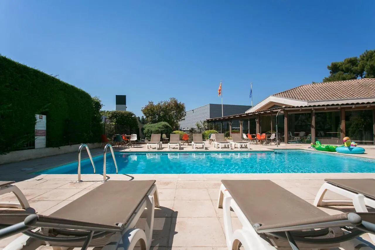Hotel ibis Avignon Sud