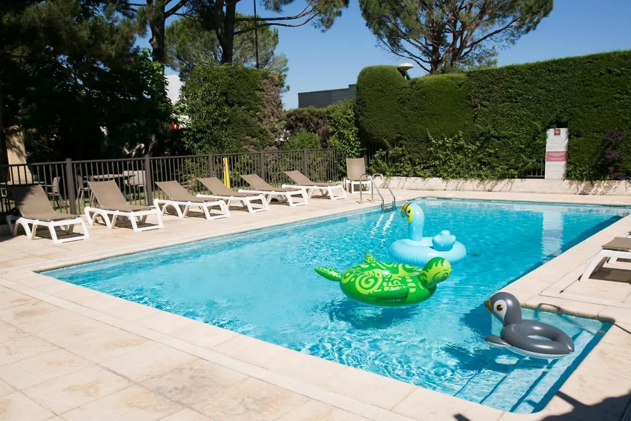 Hotel ibis Avignon Sud