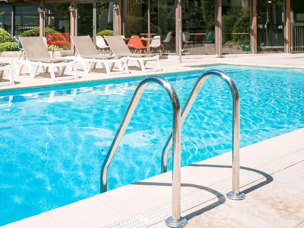 Hotel ibis Avignon Sud 3*,